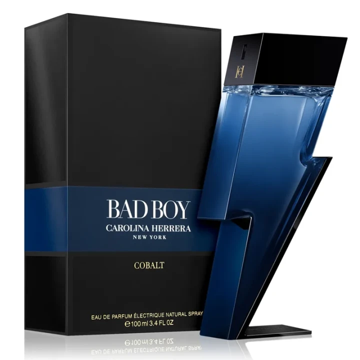 Carolina Herrera Bad Boy Cobalt – oryginalne perfumy męskie w charakterystycznym, kobaltowo-niebieskim flakonie w kształcie błyskawicy – zdjęcie produktu